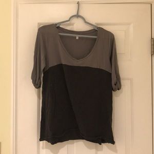 Stylemint Gray colorblock tshirt size small